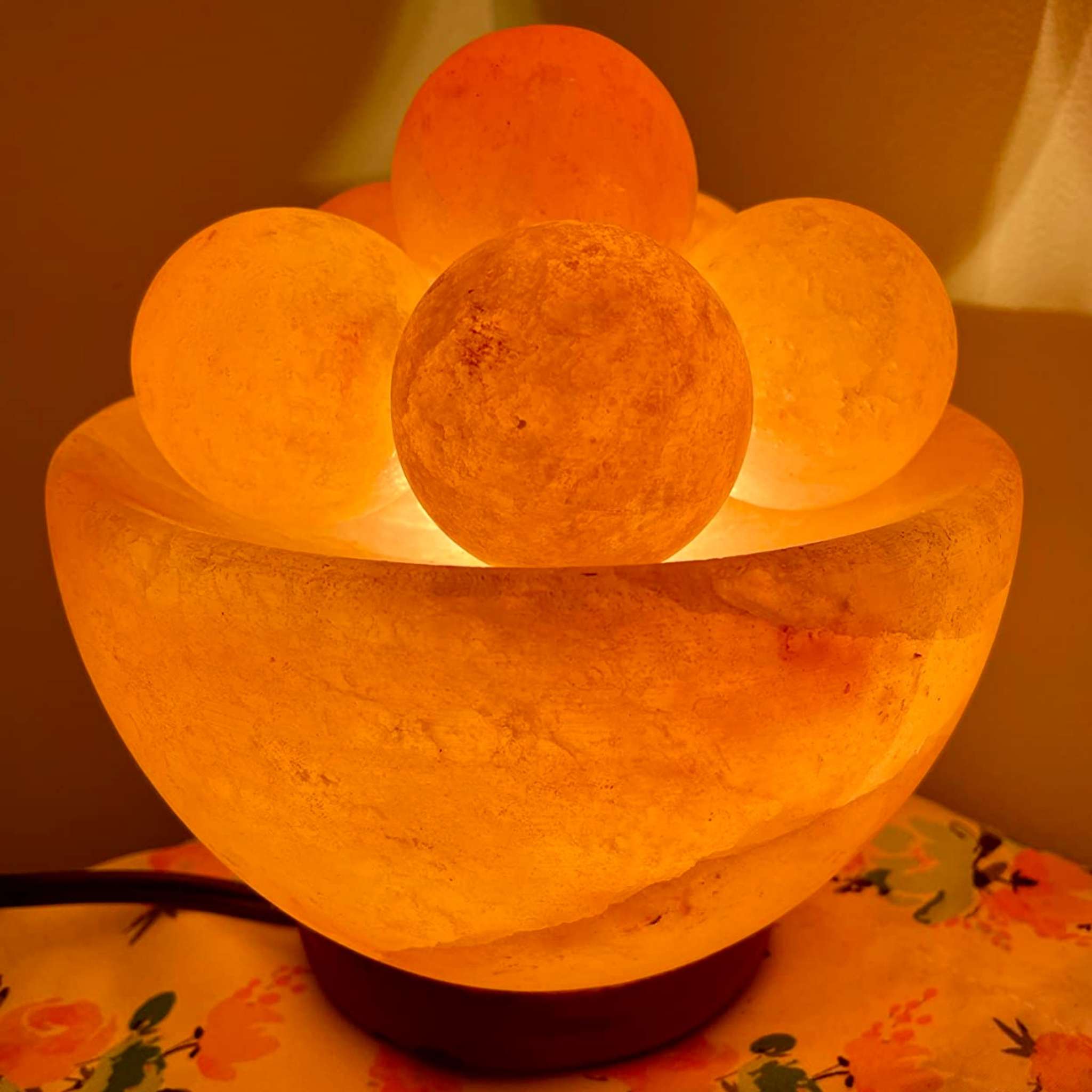 Spantik Himalayan Fire Bowl Salt Lamp with Massage Balls
